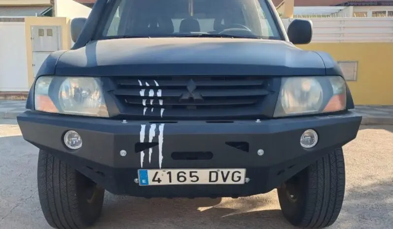 
								Mitsubishi Montero full									