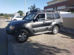 
										Mitsubishi Montero full									